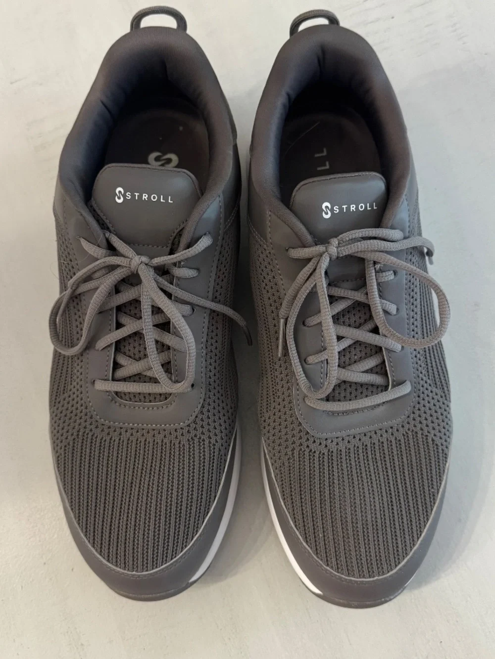 Stroll Golf Men's Gray & White Lightweight Athletic Lace Up Sneakers Sz 13 GUC